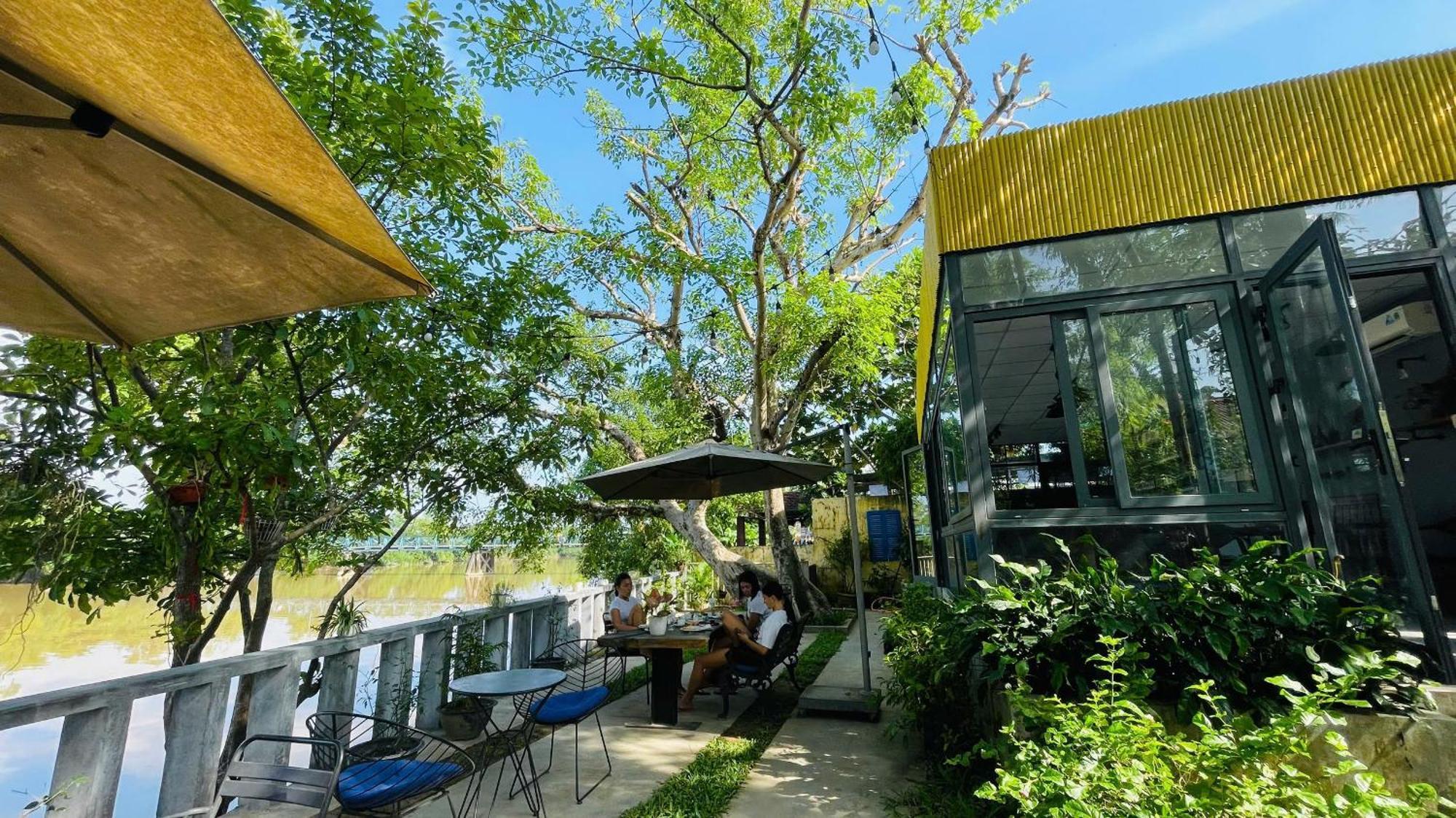 La Paix Hue Hotel Exterior photo